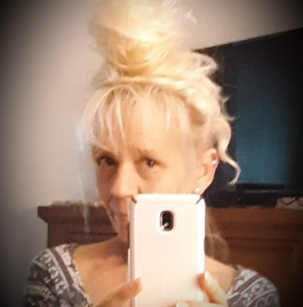 Meet your Posher, Paula marie